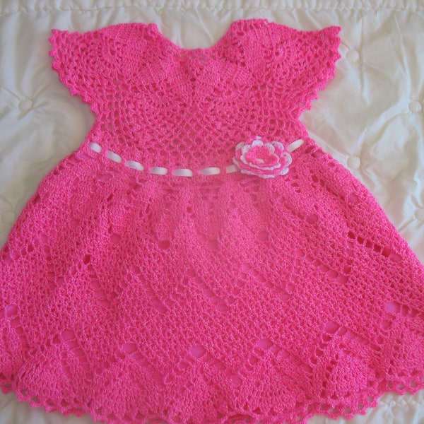 Baby Kleid