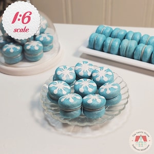 1:6 Scale Miniature Macarons - Snowflake (8pc), Playscale Macarons  Miniature French Macaroon Cookies