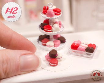 100Pcs Miniature Resin Macaroon Cake Bakery Dollhouse Sandwich Biscuit Model