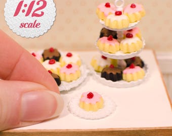 1:12 Scale Mini Bundt Cakes (3pc) for One Inch Scale Dollhouse