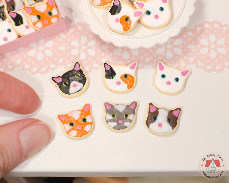 1:6 Miniature Cat Cookies 6pc, Mini Sweets 1/6 Playscale Dollhouse Fake Food image 2