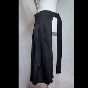 Inception pleated Skirt belt in black LONG SKIRT - FREE registered international shipping (Tracking code)