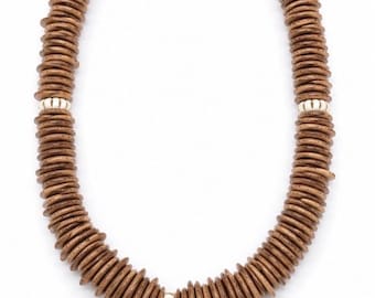 Boho brunt pärlhalsband, grovt statementhalsband, jordnära smycken, neutralt lager-på-lager-halsband, handgjord present till henne