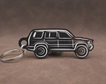 Isuzu Trooper Keyring - 2nd Gen 4x4 Keychain - Retro Bighorn SUV Key Fob Gift