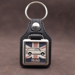Classic Mini Van Keyring: Leatherette & Chrome Keyfob