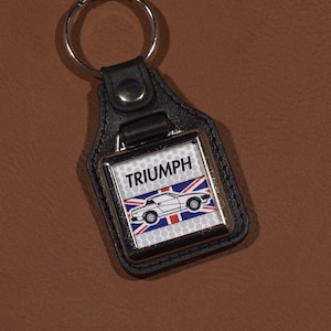 Triumph TR7 TR8 Coupe Hardtop Keyring  - Leatherette & Chrome British Classic Sports Car Keychain