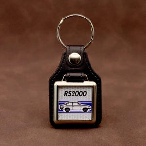 Ford Escort Mk2 RS2000 Keyring - Retro Classic Ford RS Sports Car Keyring