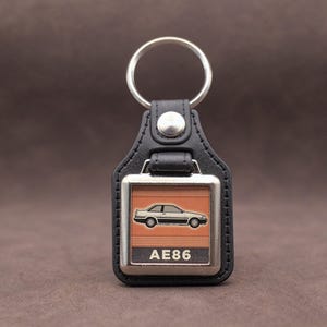 Toyota AE86 Keychain: 80s Retro Key Tag Gift
