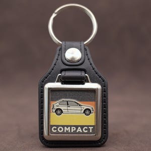 BMW E46 Compact Keyring - Leatherette & Chrome Classic BMW  Hatchback Keyfob