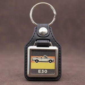 BMW E30 3 Series Cabrio Keyring - Leatherette & Chrome Classic BMW Keyfob