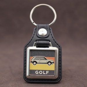 VW Golf Mk2 Keyring - Leatherette & Chrome Classic German Retro Car Keyfob