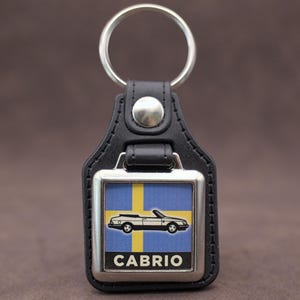 Saab 900 Aero Convertible Keychain - Leatherette & Chrome Swedish Classic Car Convertible Keyring
