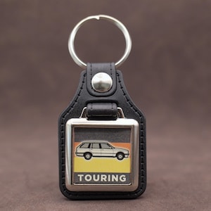 BMW E30 3 Series Touring Keyring - Leatherette & Chrome Classic BMW Keyfob
