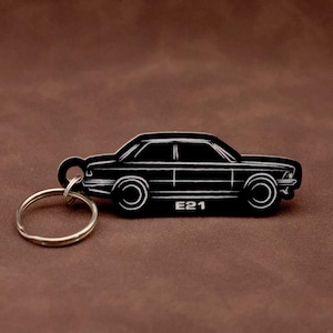 Llavero BMW Serie 3 E21 - Llavero de coche alemán clásico retro de acrílico cortado con láser