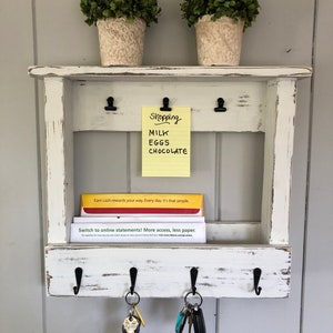 Organizer Farmhouse / Home Wall Decor / Distressed / Organizer / Mail / Key Holder Rack / Hook Shelf / FREE SHIPPING