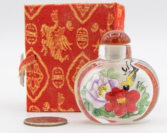 Small Vintage Reverse Hand-painted Glass Chinese Snuff Bottle With Birds and Flowers