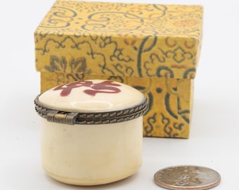 Vintage Chinese Handmade Bone Trinket Box with &quot;Post&quot; in Chinese Characters