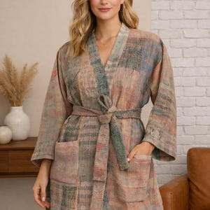 Kimono trapuntato Kantha fatto a mano / Cappotto invernale Boho / Capospalla Boho patchwork indiano