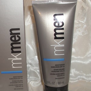 Mary Kay MK Men Moisturizer Fragrance Sunscreen spf 25 expired-Reduced Price Hydrates body/face skin 3 oz. Full size 15 Sold Creases on box