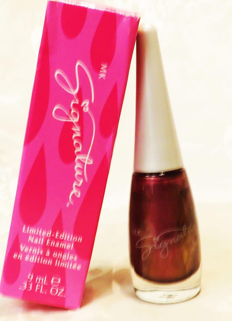 beautiful Iridescent shimmer Nail Enamel polish "Plum Fun" Mary Kay Full size .33 fl. oz. of color Long-wear High gloss finish Hard to find bild 2
