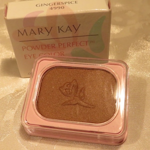 Mary Kay vintage hard to find Gingerspice Eye Color shadow A medium brown contour shade Silky smooth Conditions skin Long-lasting wear Sale
