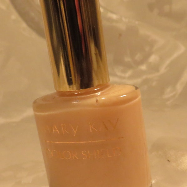 Mary Kay Salon Direct Long Wearing Nail Enamel Natural Pink nail polish enamel color shield Full .5 oz. bottle NO BOX Shop Sale Store