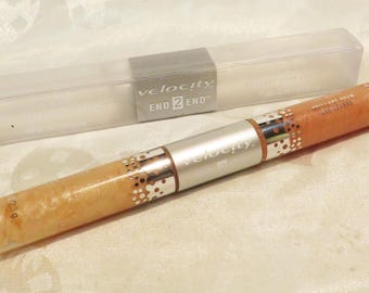 Mary Kay Velocity End 2 End Lip Gloss 2 stunning shimmer shades in 1 full size .26 oz. of color total! Melon Rush wear alone/over lipstick