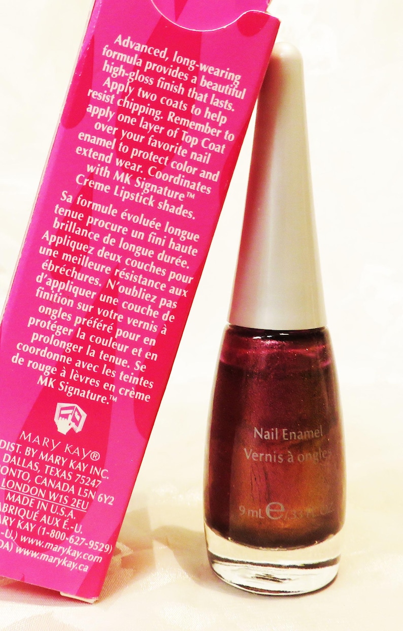 beautiful Iridescent shimmer Nail Enamel polish "Plum Fun" Mary Kay Full size .33 fl. oz. of color Long-wear High gloss finish Hard to find bild 3