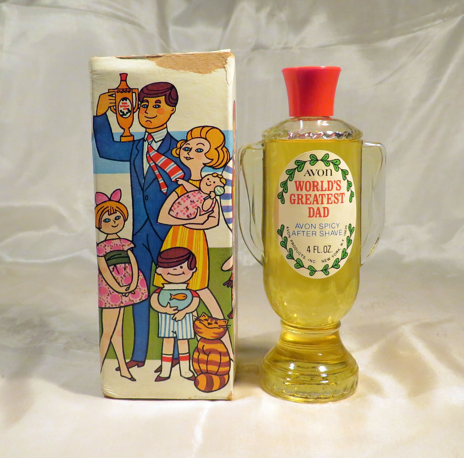 Avon Spicy After Shave Cologne World's Greatest Dad Trophy Men Men's 6