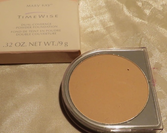 Mary Kay Ivory 104 Dual Coverage Powder Foundation for face Full size .32 oz Can apply wet or dry Timewise Oil-free Directions on box 4 Sold