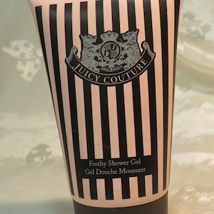 Juicy Couture Frothy Shower Gel Full 1.7 fl. oz. bath and body skin care Smells wonderful Flip-top Made in USA 3 Sold InonasCosmetics sale!