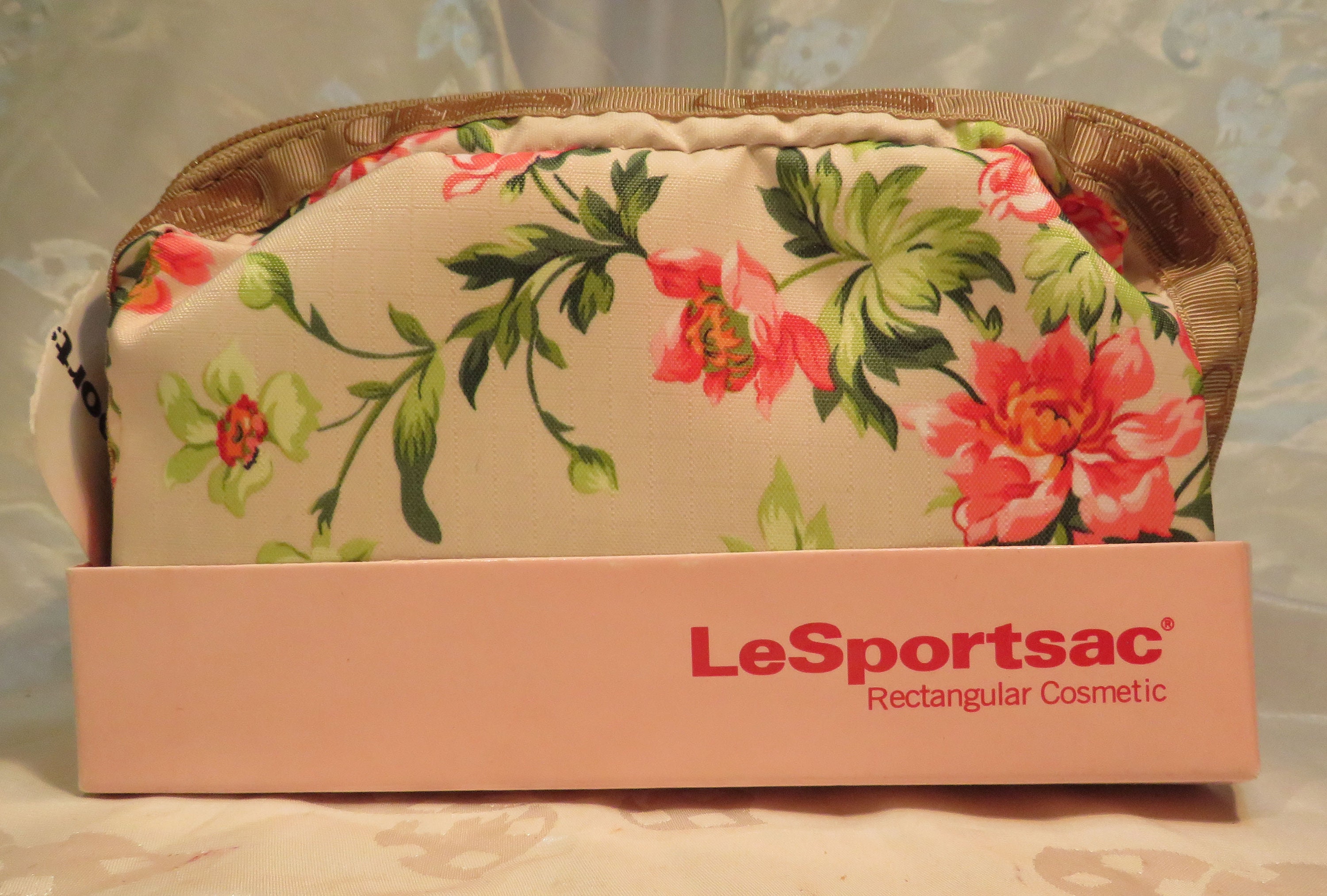Lesportsac Brand Spacious Cosmetic/makeup Bag 6-1/2