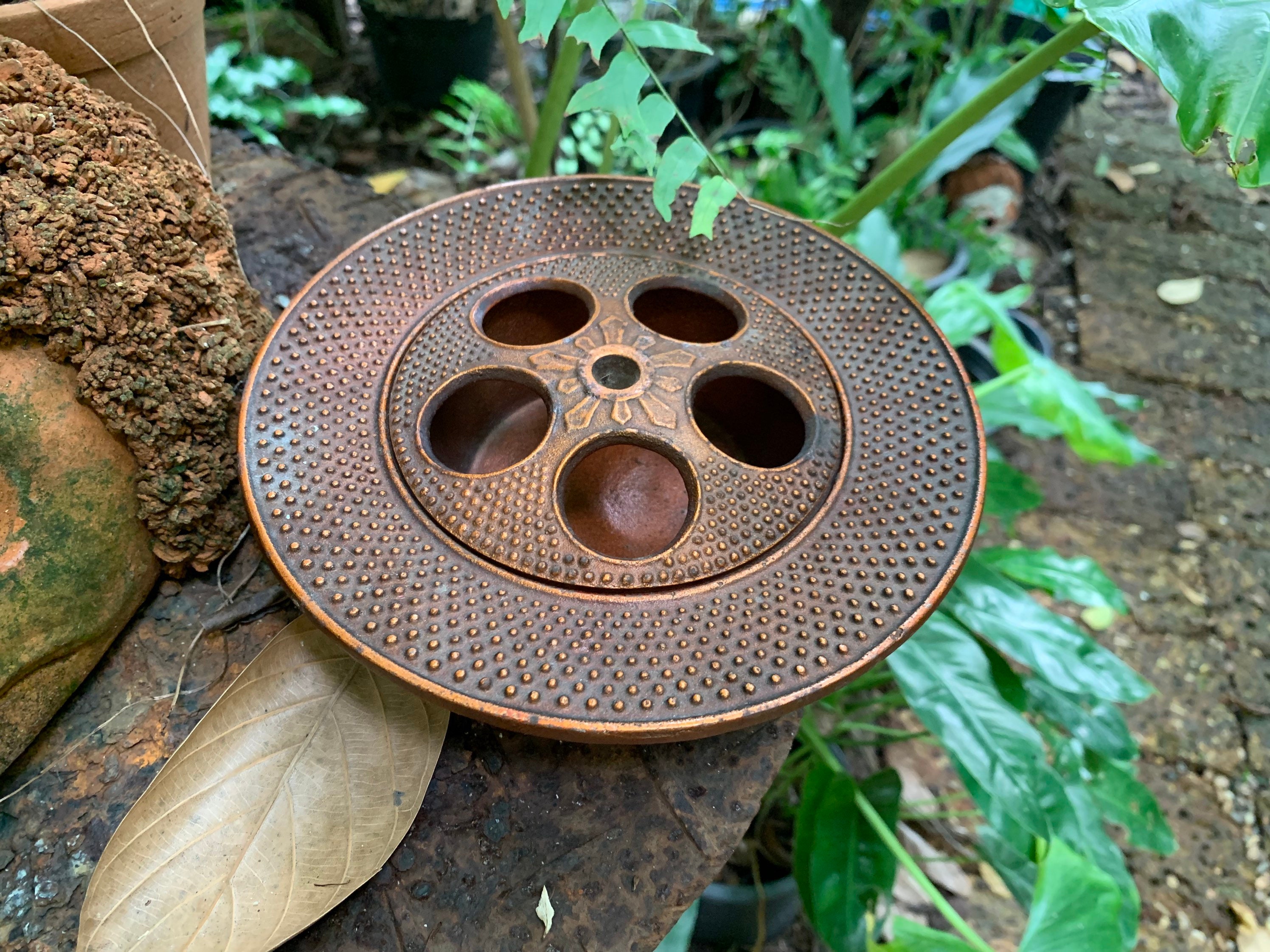 Vintage Japanese Cast Iron Incense Pot Burner Antique Home Decor 