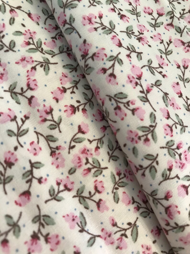 Pink Ditsy 100 Cotton Floral Fabric Rose & Hubble Vintage Etsy