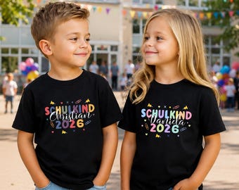 Personalisiertes Einschulung T-Shirt 2026 - Schulkind Shirt mit Namen - 1. Schultag Outfit - Geschenk zur Einschulung