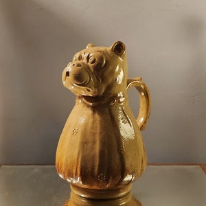 Stoneware absinthe pitcher, bulldog head. Made in France 1930s.