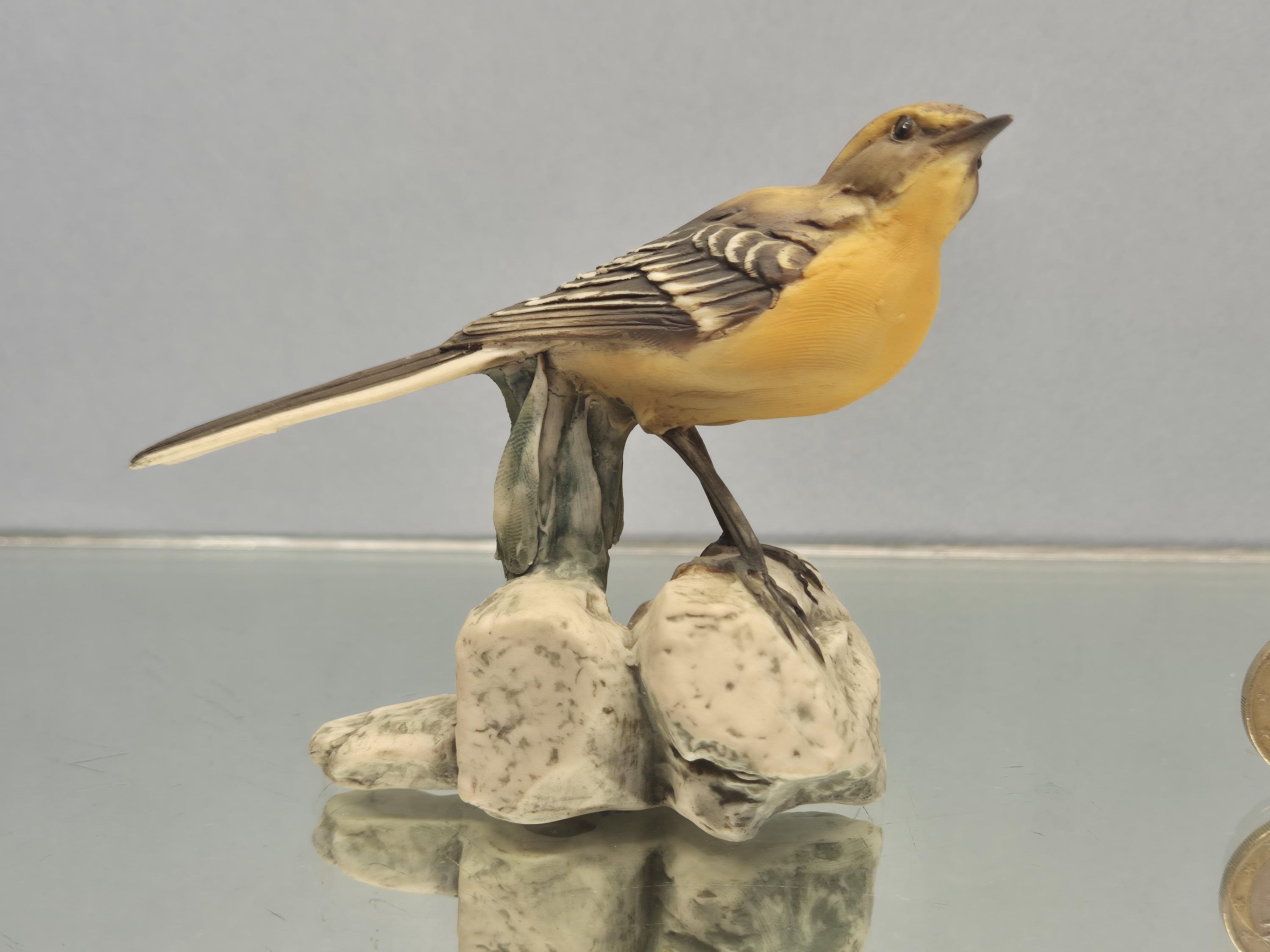 Capodimonte Porcelain Bird Figurine by E.farina. Signed and