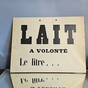 Ancienne affiche commerciale cartonnée vintage "Ferme Parisienne Salles Sur Mer" . Made in France 1950s..