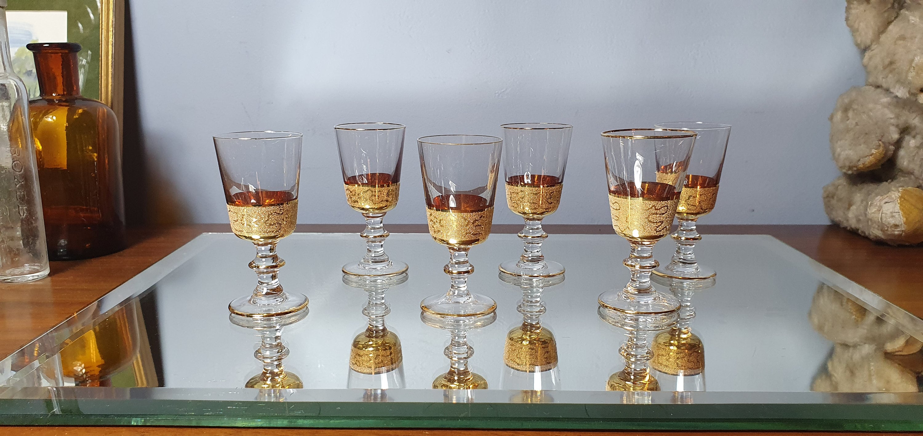 Set de 6 Verres Calice à Liqueur Dorés L'or Fin . 1940.
