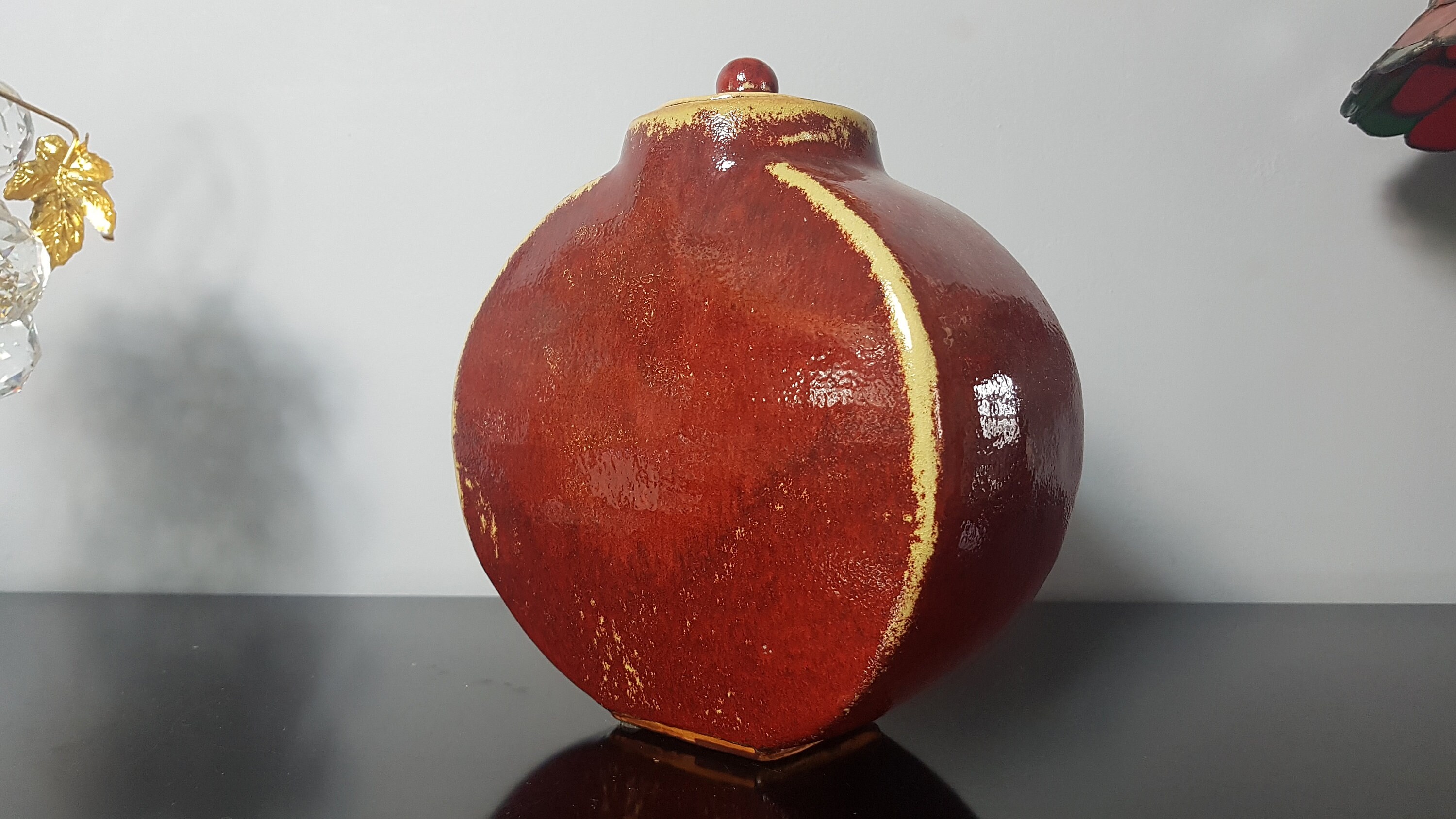 Pot Vas Céramique Émaillée Sang de Boeuf. Céramique Scandinave 1960.