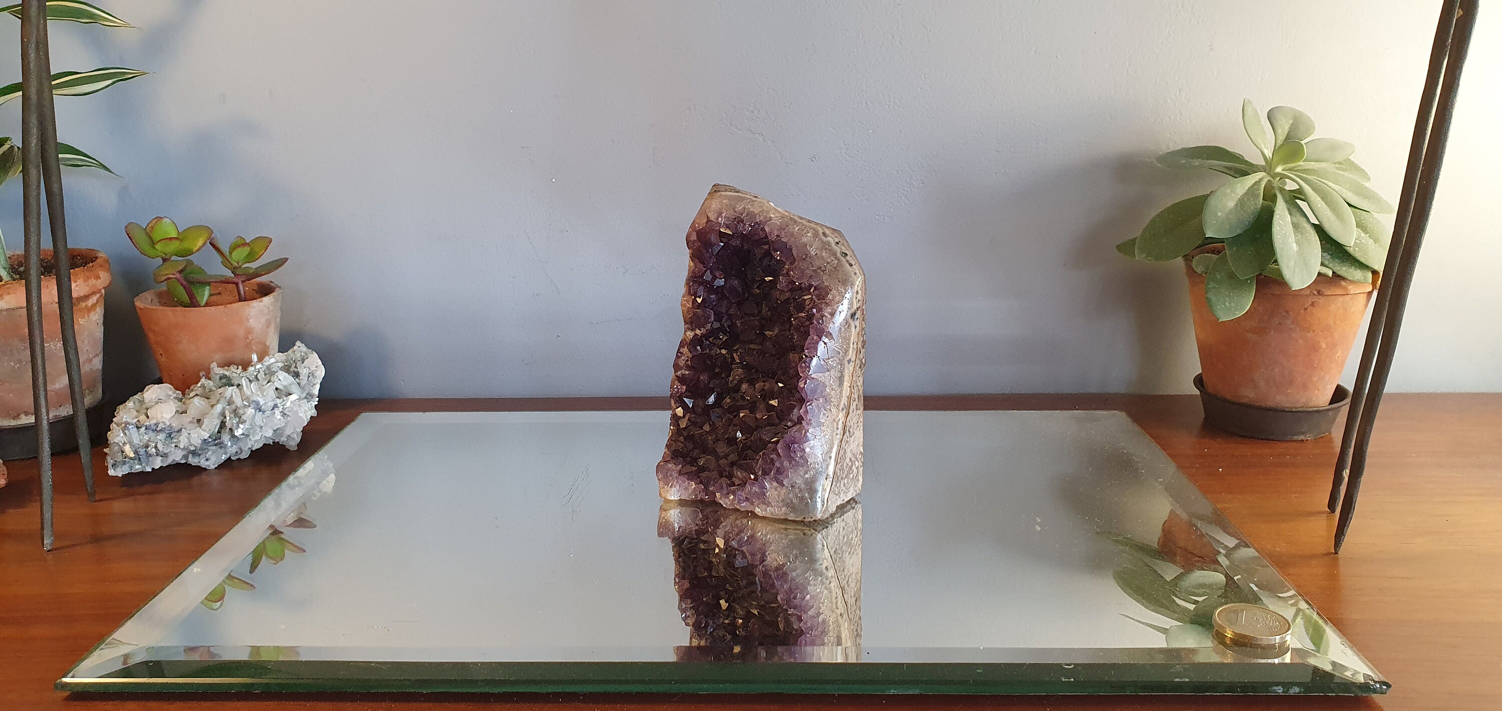 Géode d'améthyste 700G. Brésil. Lithothérapie. Quatrz.