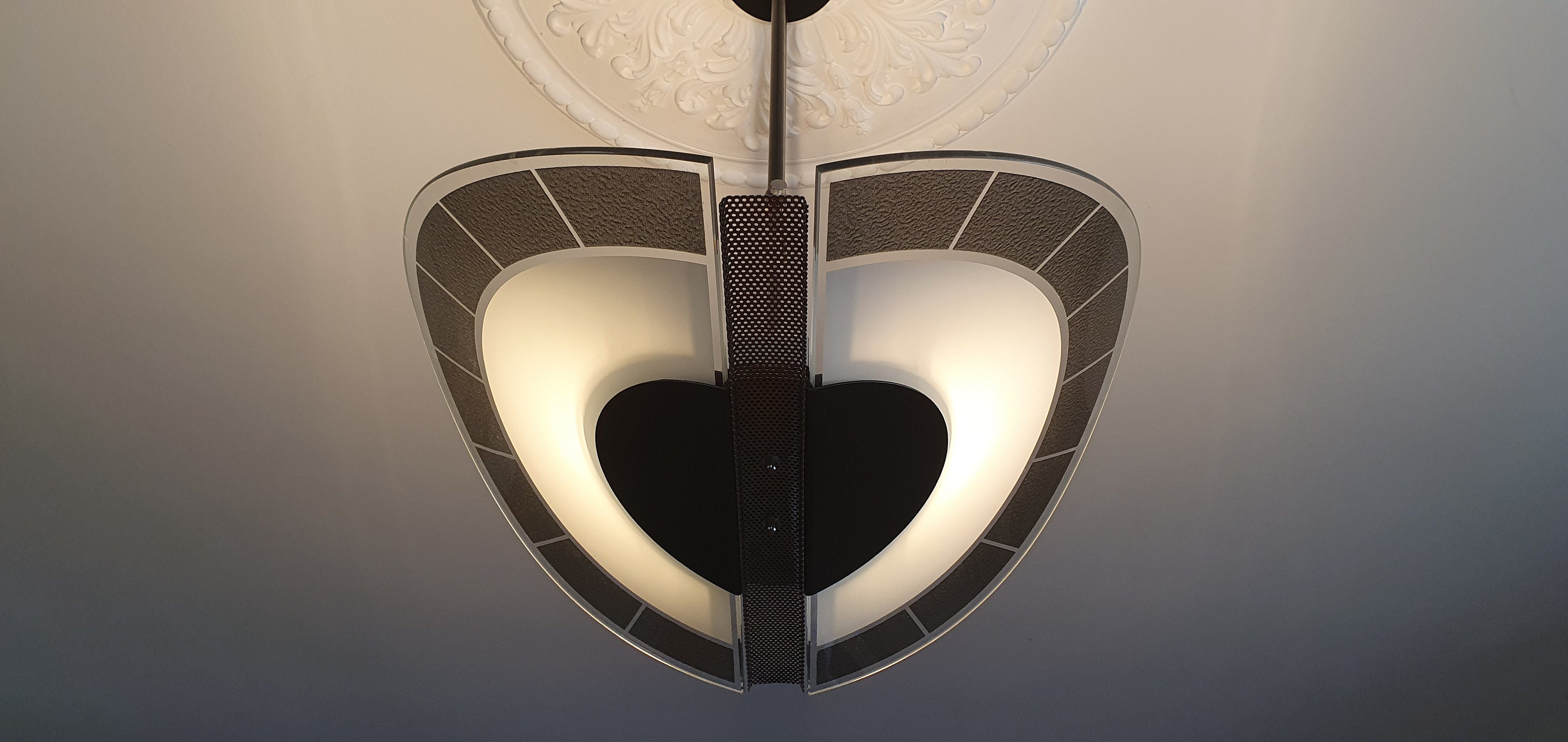 Lustre Vintage Design