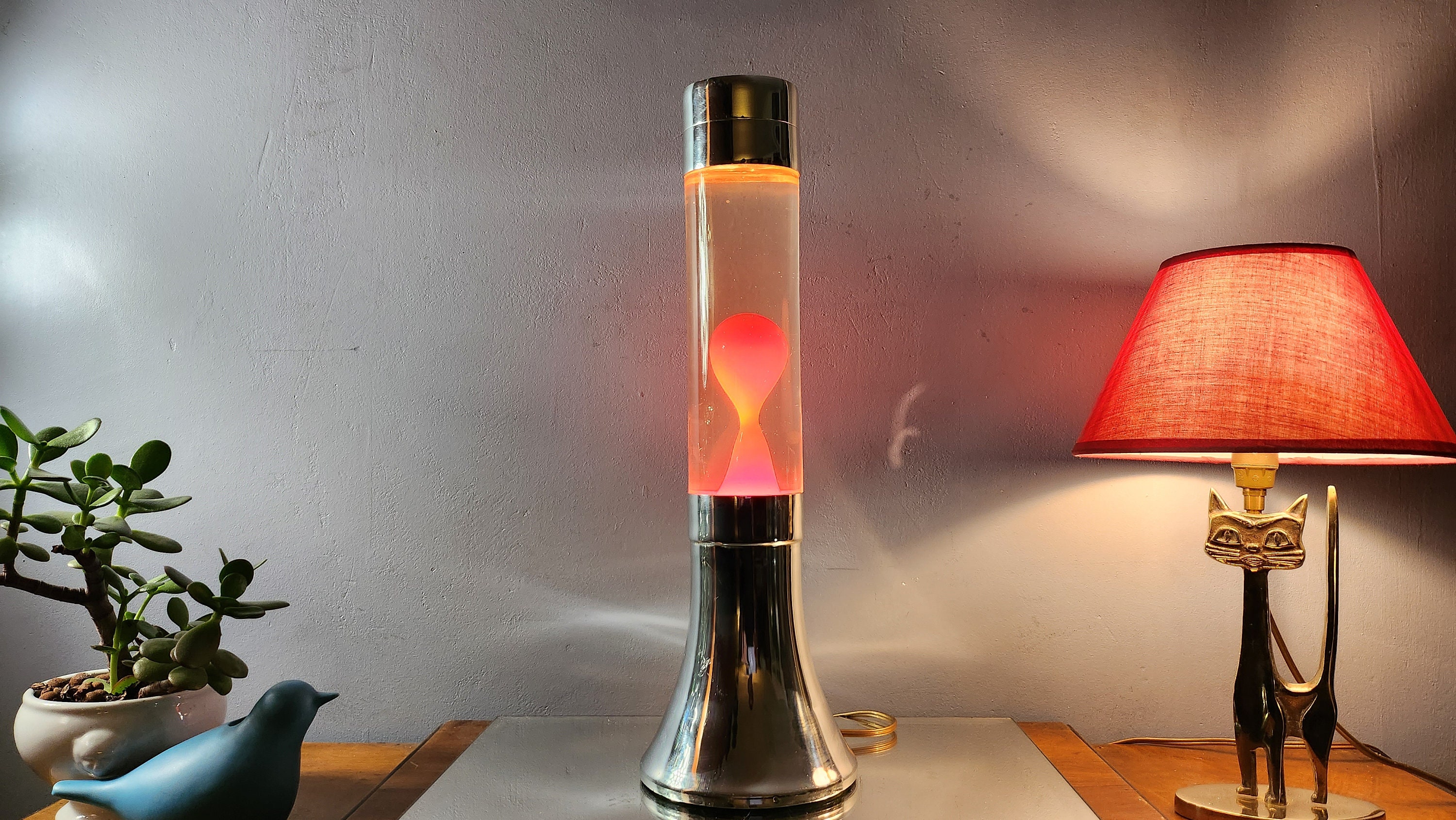 Crestworth lava lamp deals