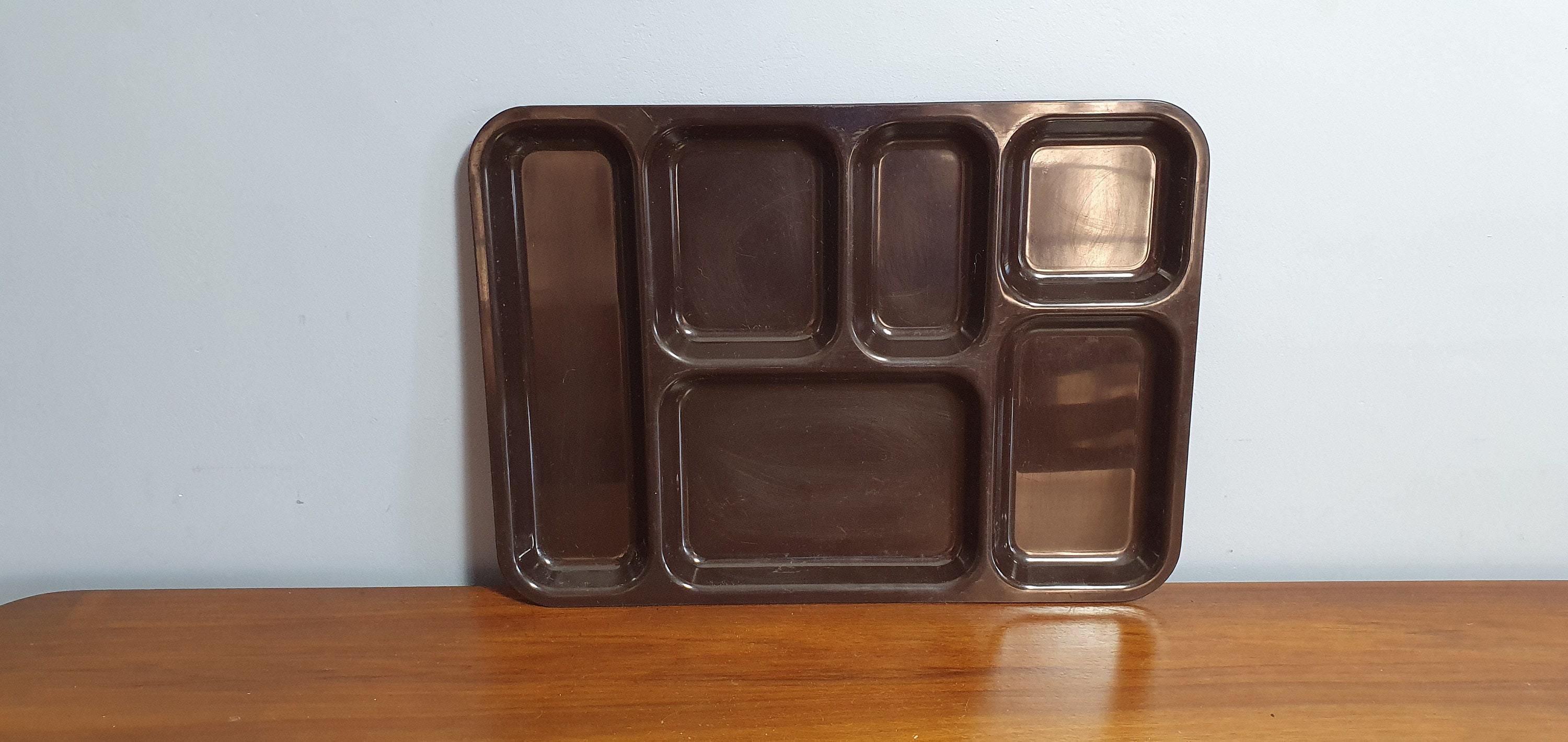 Plateau Repas Plastique Moulé Vintage 1960/1970.
