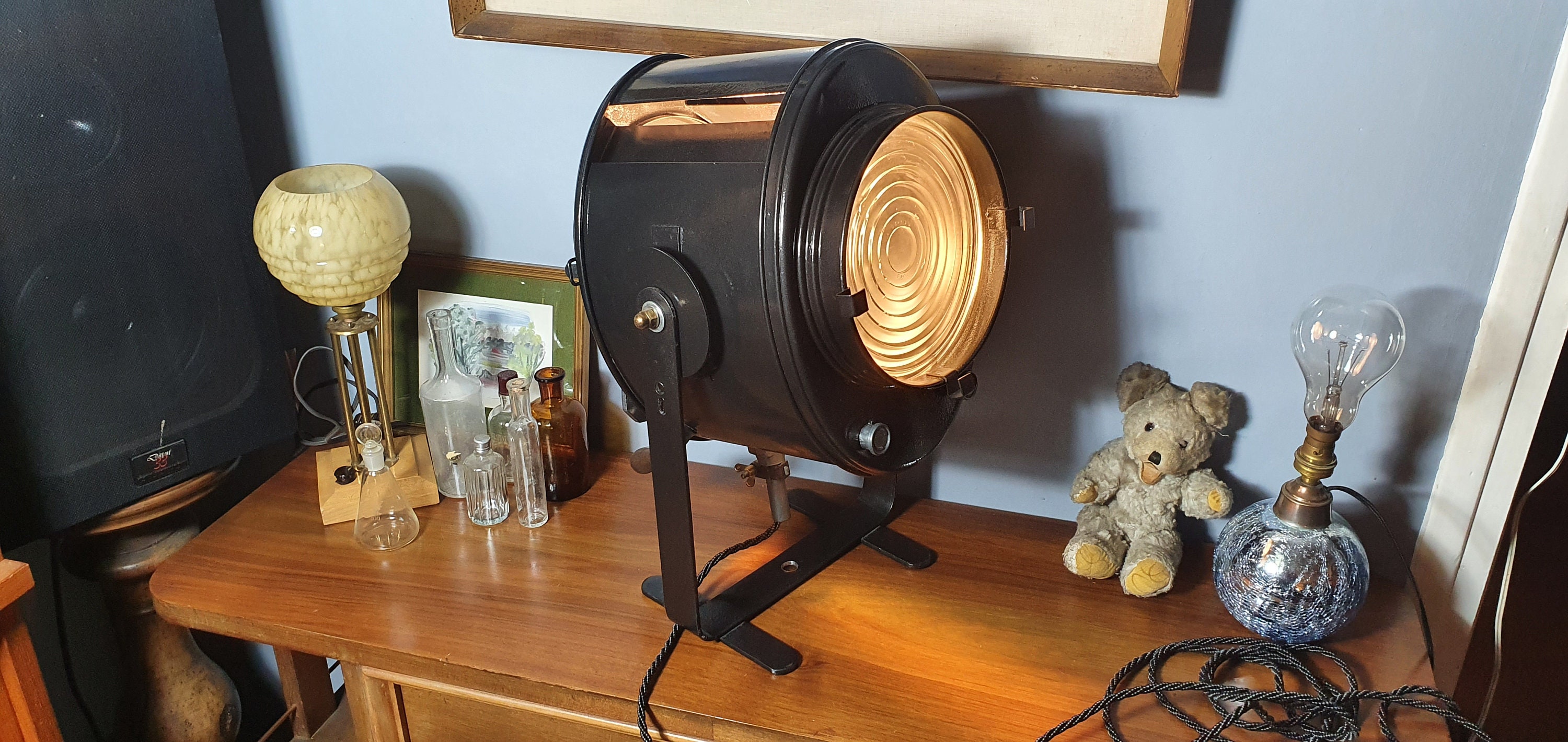 Projecteur Ae. Cremer Paris Lentille Fresnel. 1950S. Made in France