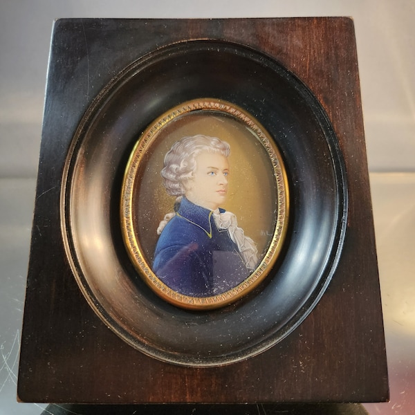 Miniaturmalerei auf Elfenbein. Porträt von Wolfgang Amadeus Mozart. Frankreich 1900.