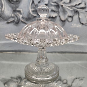 Bonbonnière en verre . 1930. Made in France.