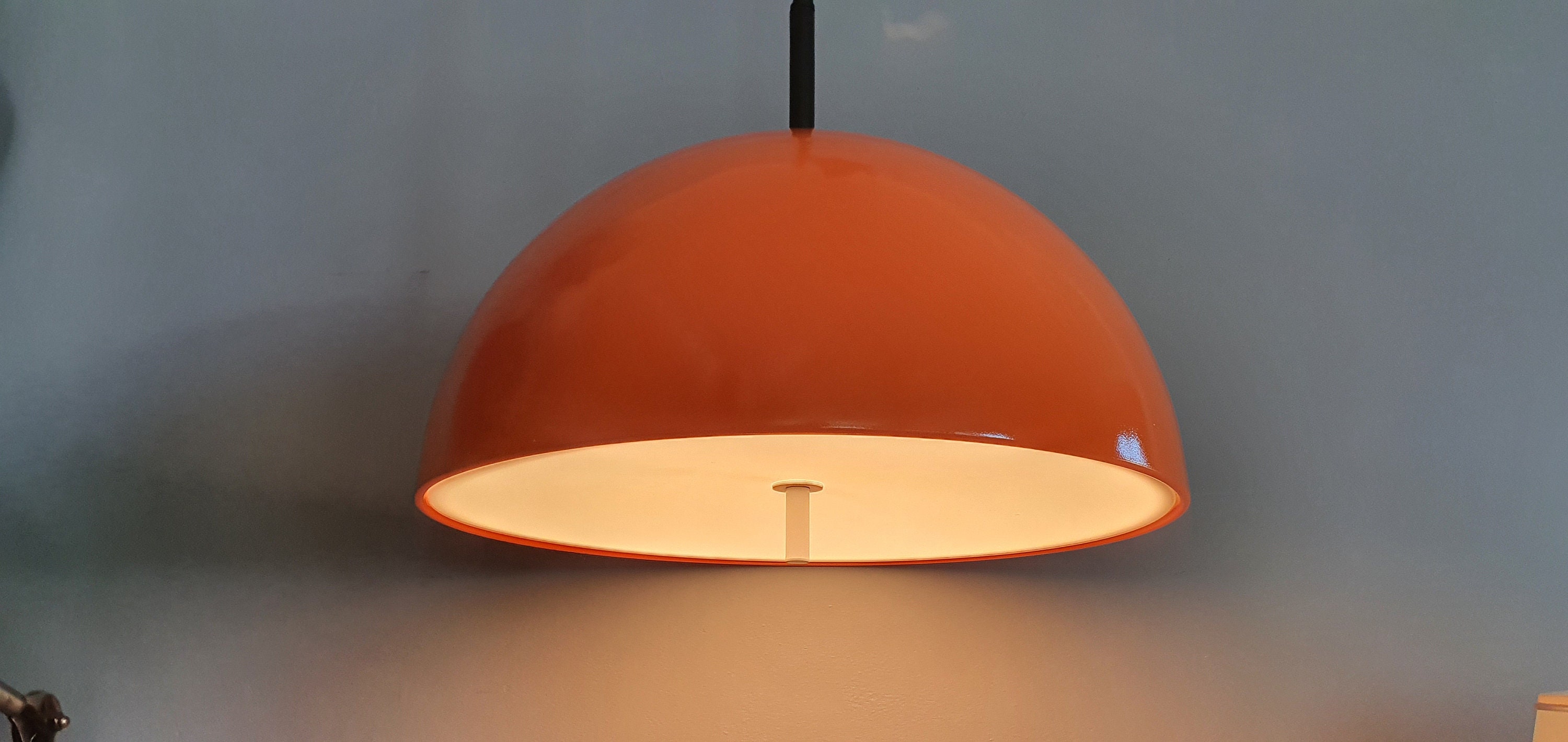 Suspension Staff Orange Vintage. Made in Germany. 1970.