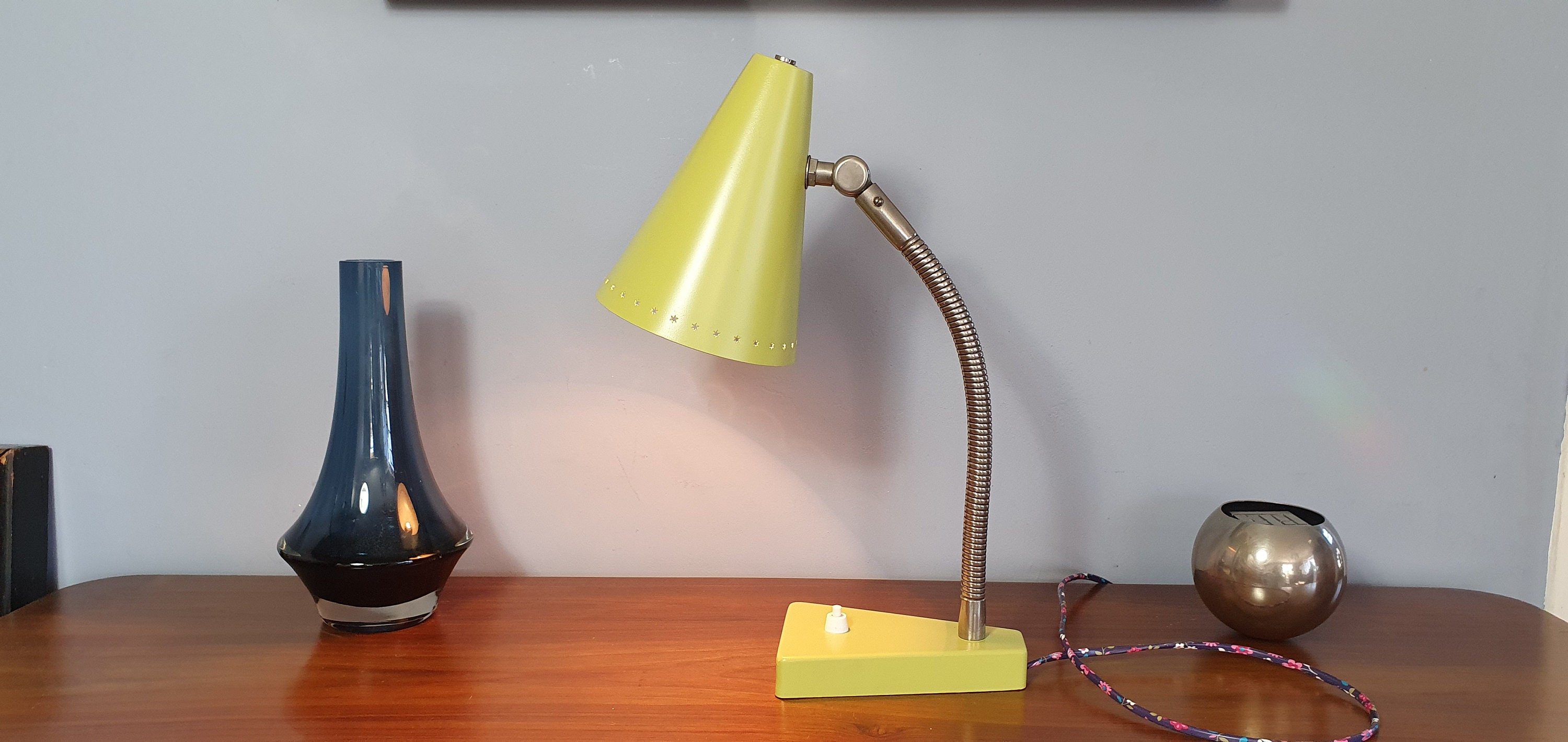 Lampe de Bureau Hala Zeist 1950/1960. Lampe Vintage Orientable.