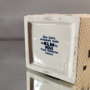 House or building KLM by Bols blue delft. Ceramic miniature from Bols n 66. image 6